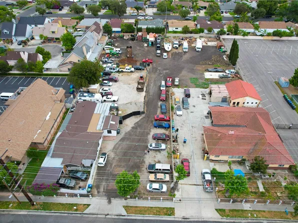 803 S Sullivan St, Santa Ana, CA 92704