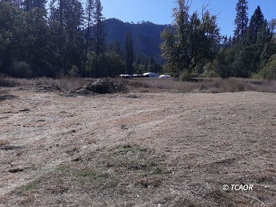 2nd image of 775 Barker Valley Rd