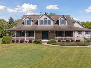 7140 Dell Rd, Saline, MI 48176