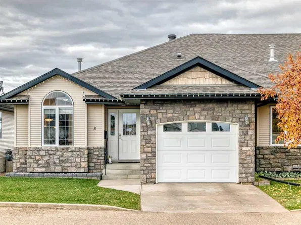 4718 E 62nd St #8, Stettler, AB T4K 1L3