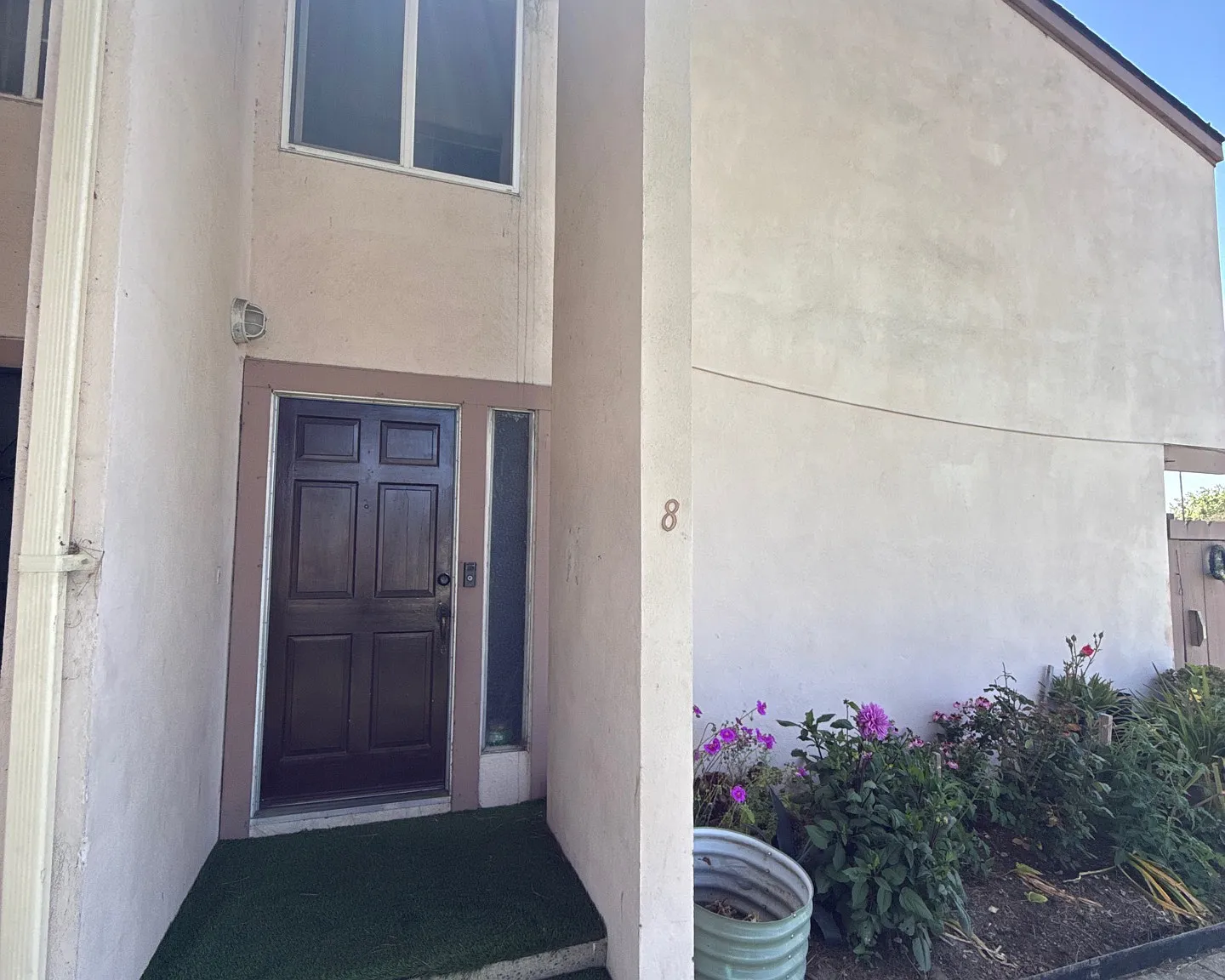 3 bed, 1.5 bath, 1034 sqft, $2,950 — Photo 1