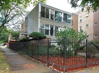 654 E 80th St, Chicago, IL 60619