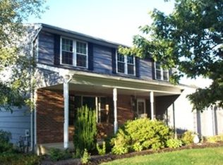 1968 Bishop Wood Blvd W, Harleysville, PA 19438