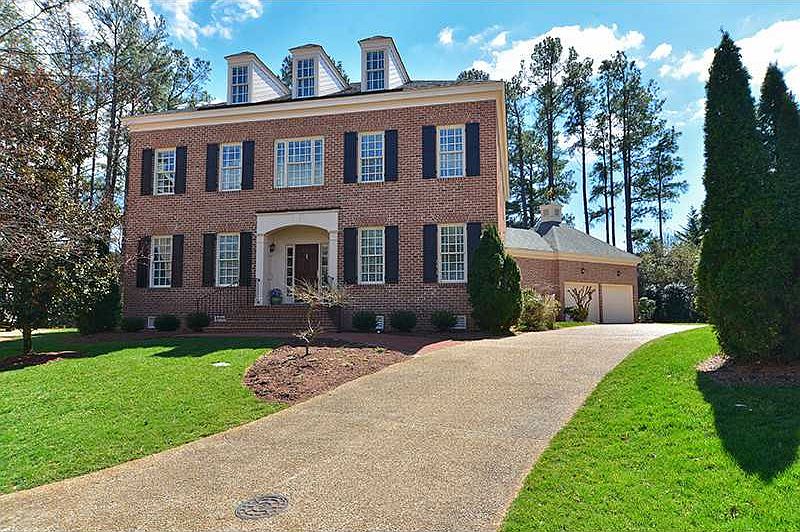 1st image of 129 Richmond Hill Ct