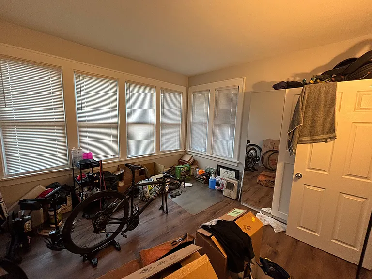 2411 Norwood Ave #1 — Photo 10