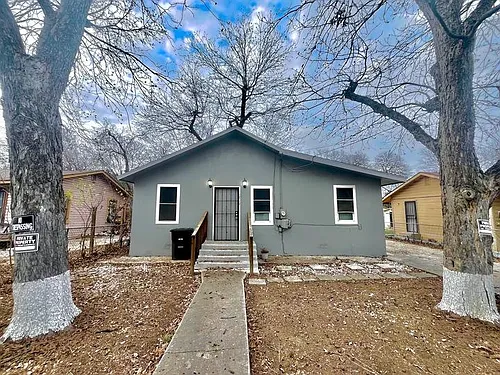 1217 Keats St Photo 1