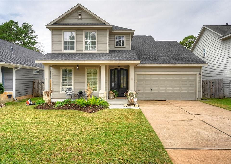 1st image of 12927 Oakwood Manor Dr