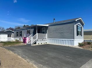 65 Caddy Dr, Salem, NH 03079