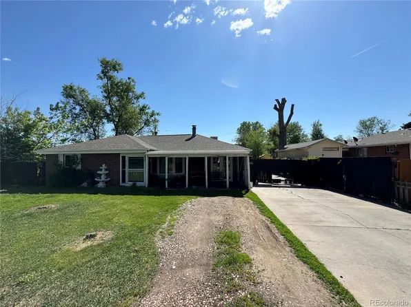 910 Benton Street, Lakewood, CO 80214