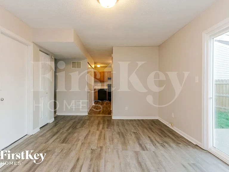 5357 Traditions Dr — Photo 5