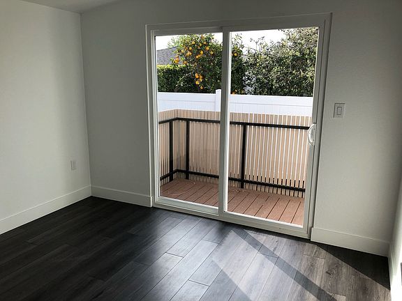 2nd image of 2584 S Sepulveda Blvd #2588-3/4