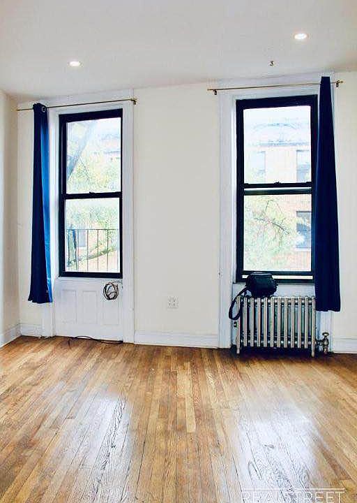 1st image of 5615 Catalpa Ave #B1