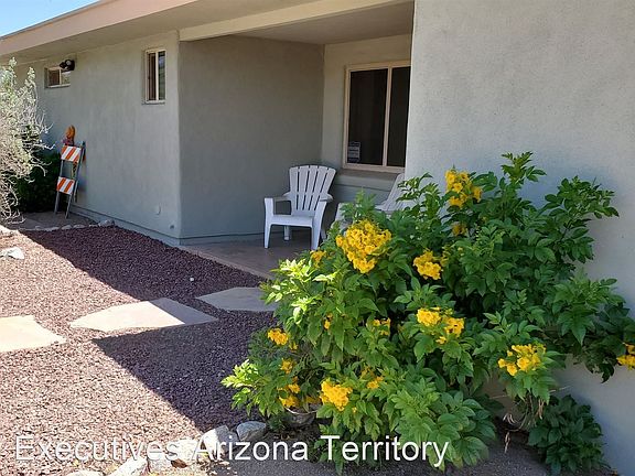 3rd image of 2934 E Cushman Dr #3/3