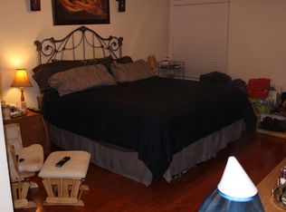 W6 Avon Dr, East Windsor, NJ 08520