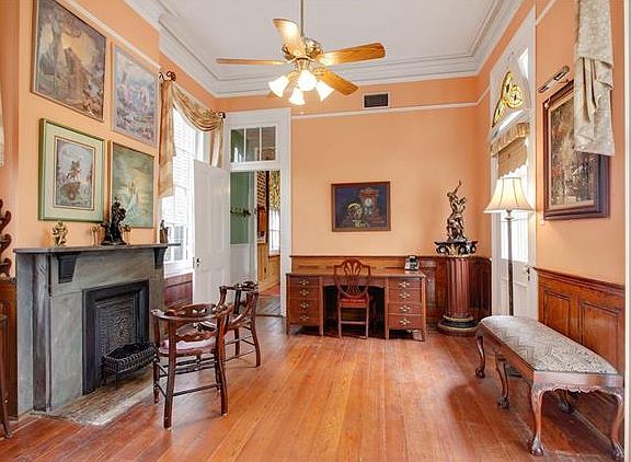 5th image of 1023 Washington Ave