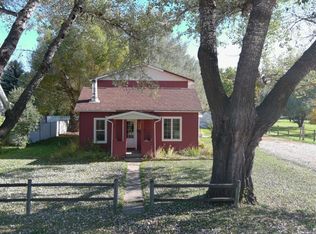 854 Leopard St, Sheridan, WY 82801