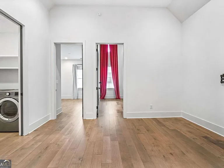 510 Heatherden Ave #E202-C — Photo 19