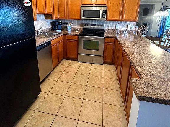 3rd image of 119 Old Landing Rd Unit 106E5