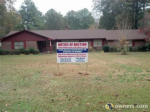 2nd image of 2703 Hunterwood Dr SE