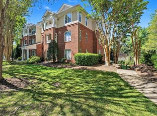 8221 Allyns Landing Way APT 204, Raleigh, NC 27615