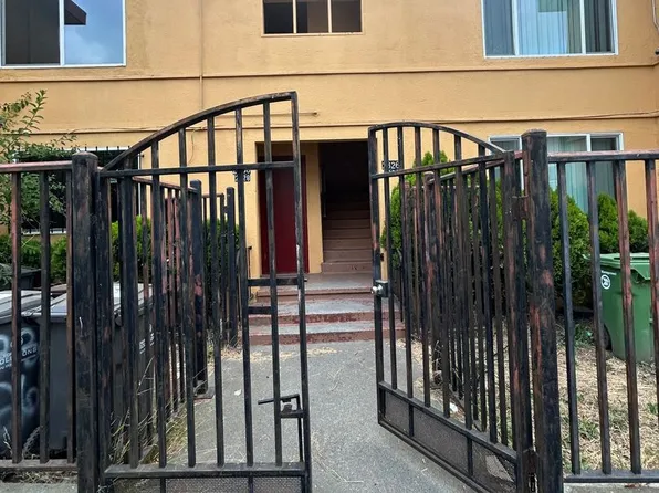 2324 92nd Ave, Oakland, CA 94603