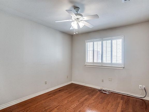 5th image of 9135 Cochran Heights Dr