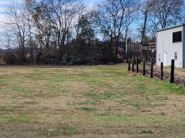 (undisclosed Address), Mc Crory, AR 72101