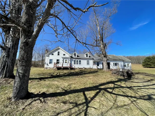 1017 Humphrey Rd, Earlville, NY 13332