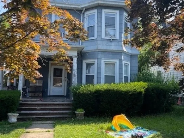 135 Liberty Rd, Englewood City, NJ 07621