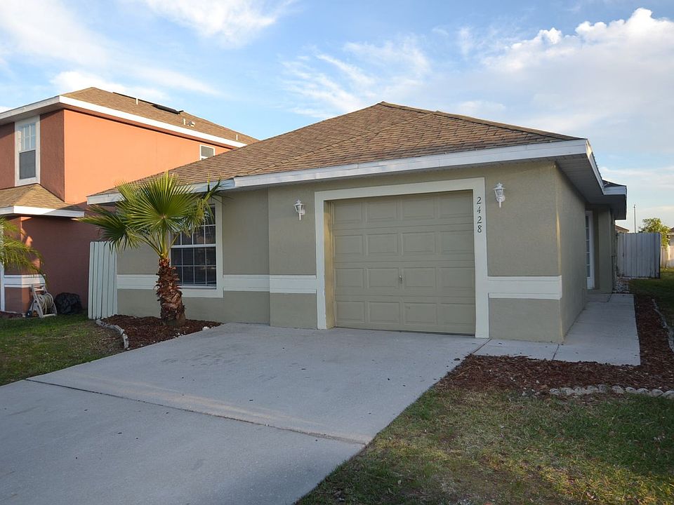 1st image of 2428 Ashecroft Dr