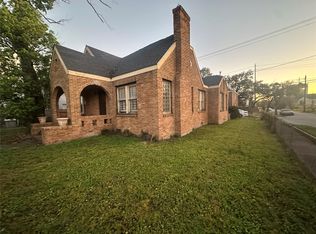 1704 Rosewood St, Houston, TX 77004