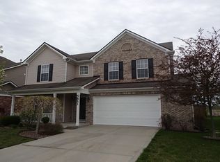 5851 W Deerview Bnd, McCordsville, IN 46055