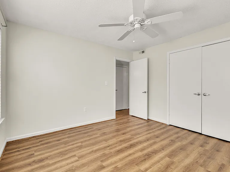 925 Cleveland St #289 — Photo 12