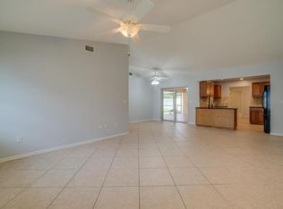 2103 SE 8th Ave, Cape Coral, FL 33990