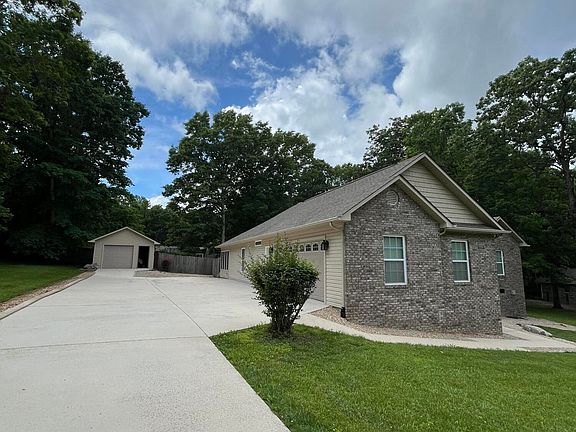 2nd image of 62 Cardinal Loop