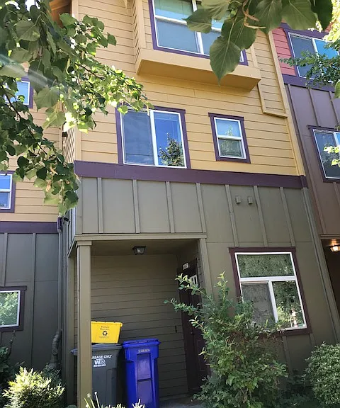 4667 SE 122nd Ave #1 — Photo 8