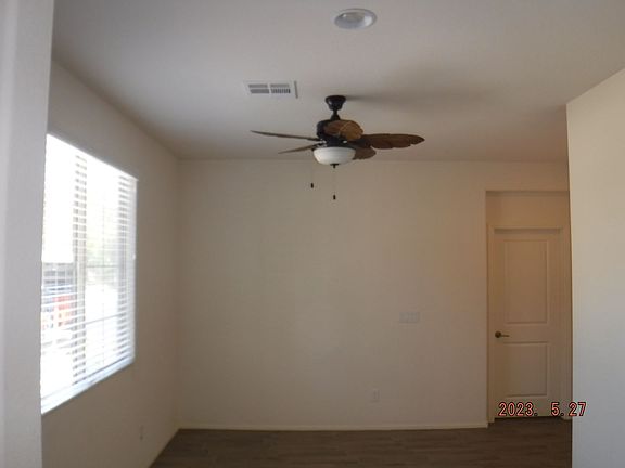 3rd image of 825 Lower Lake Ct