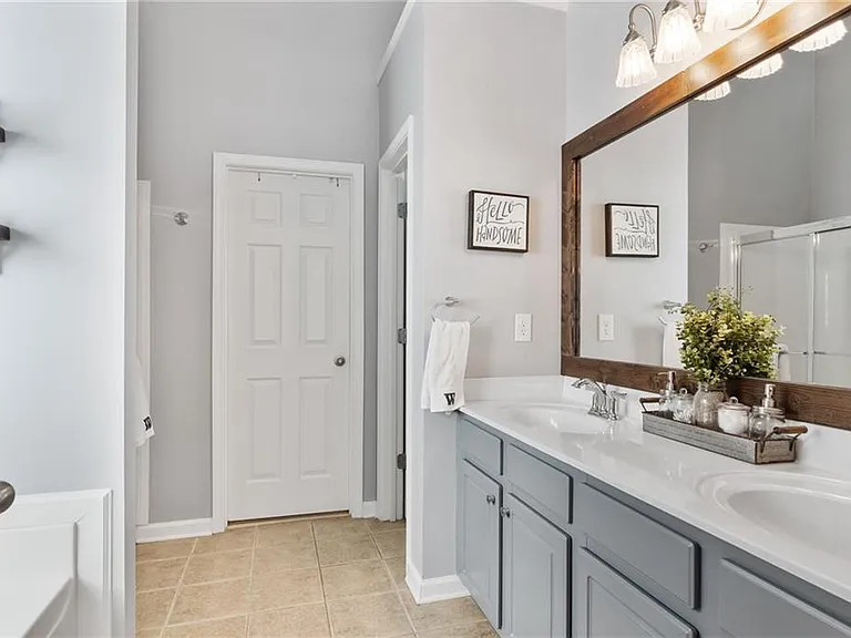 4735 Bryn Ridge Ct — Photo 23