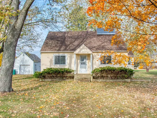 108 Marion St, Owosso, MI 48867