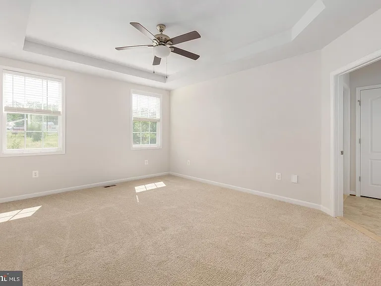 9627 Hillcrest Dr — Photo 30