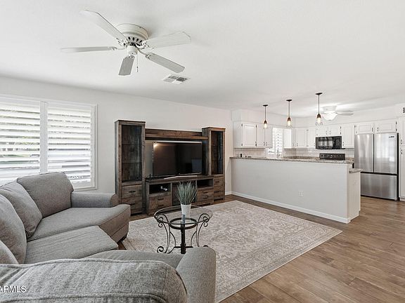 5th image of 8020 E KEATS Avenue #262