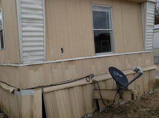 38072 Henry Rd TRLR 9, Prairieville, LA 70769