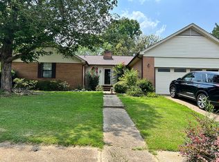 1914 Cardinal Dr, Tupelo, MS 38801