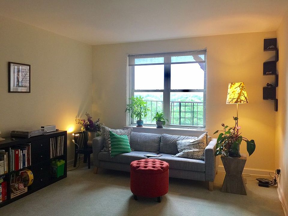 1st image of 3935 51st St APT 5D