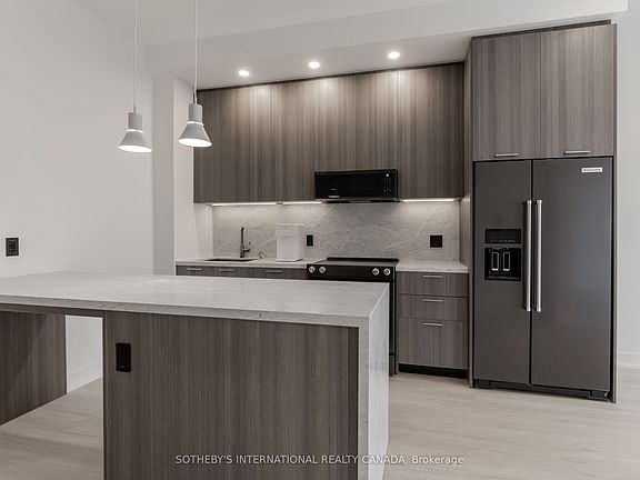 2nd image of 31 Garden Ave #505