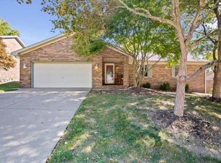 5800 Riceland Dr, Newburgh, IN 47630