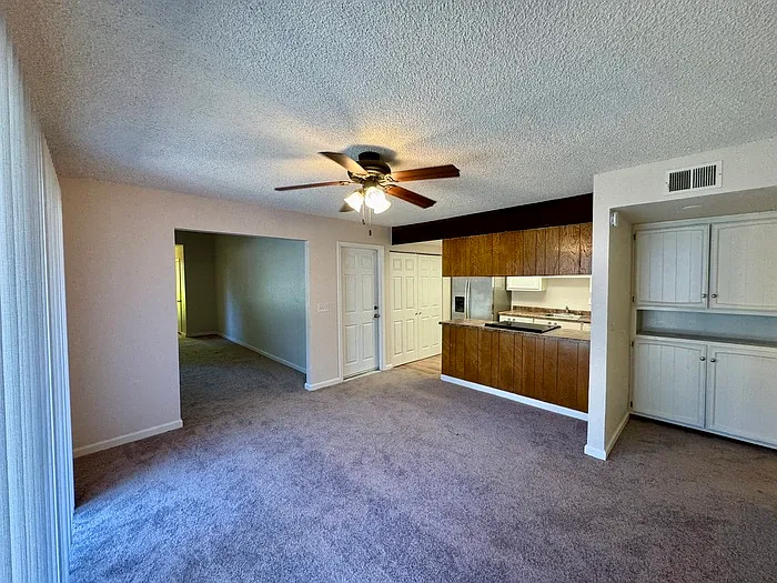 5943 Moss Creek Cir — Photo 8