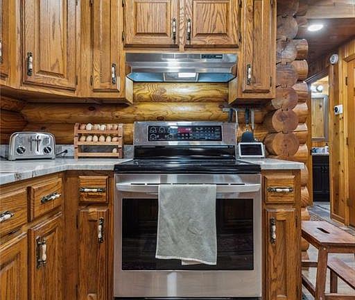 12th image of this home