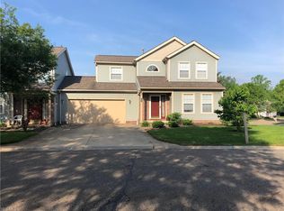 300 Huntsford Dr, Macedonia, OH 44056