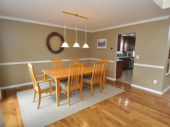 4th image of 6488 Walden Cir